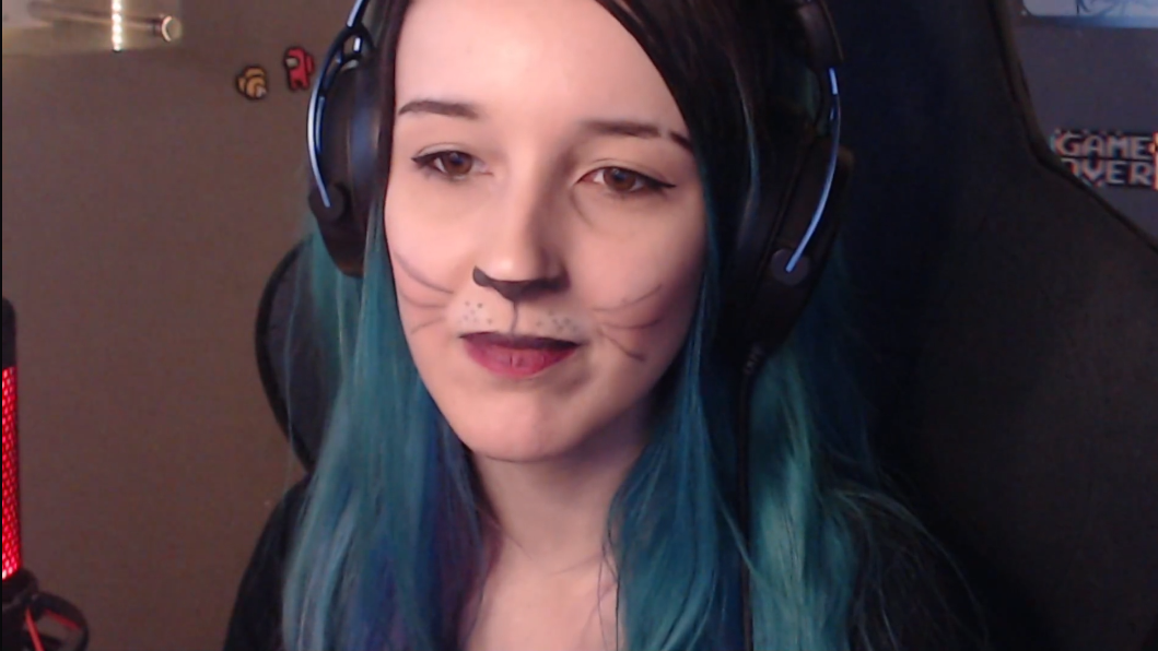 foto da streamer retirada da stream dela https://www.twitch.tv/teteia