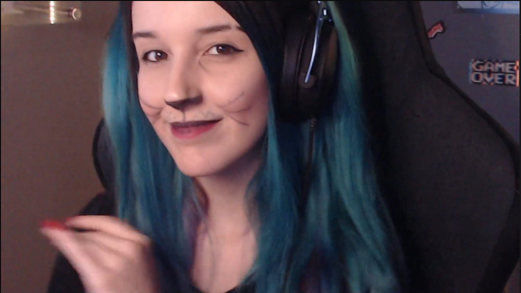 foto da streamer suprema retirada da stream dela https://www.twitch.tv/teteia
